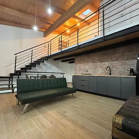 Penzion L'angolo Di Piazza Mercato 3*