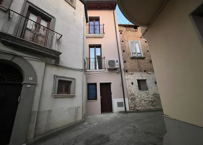 Affittacamere L'angolo Di Piazza Mercato 3*